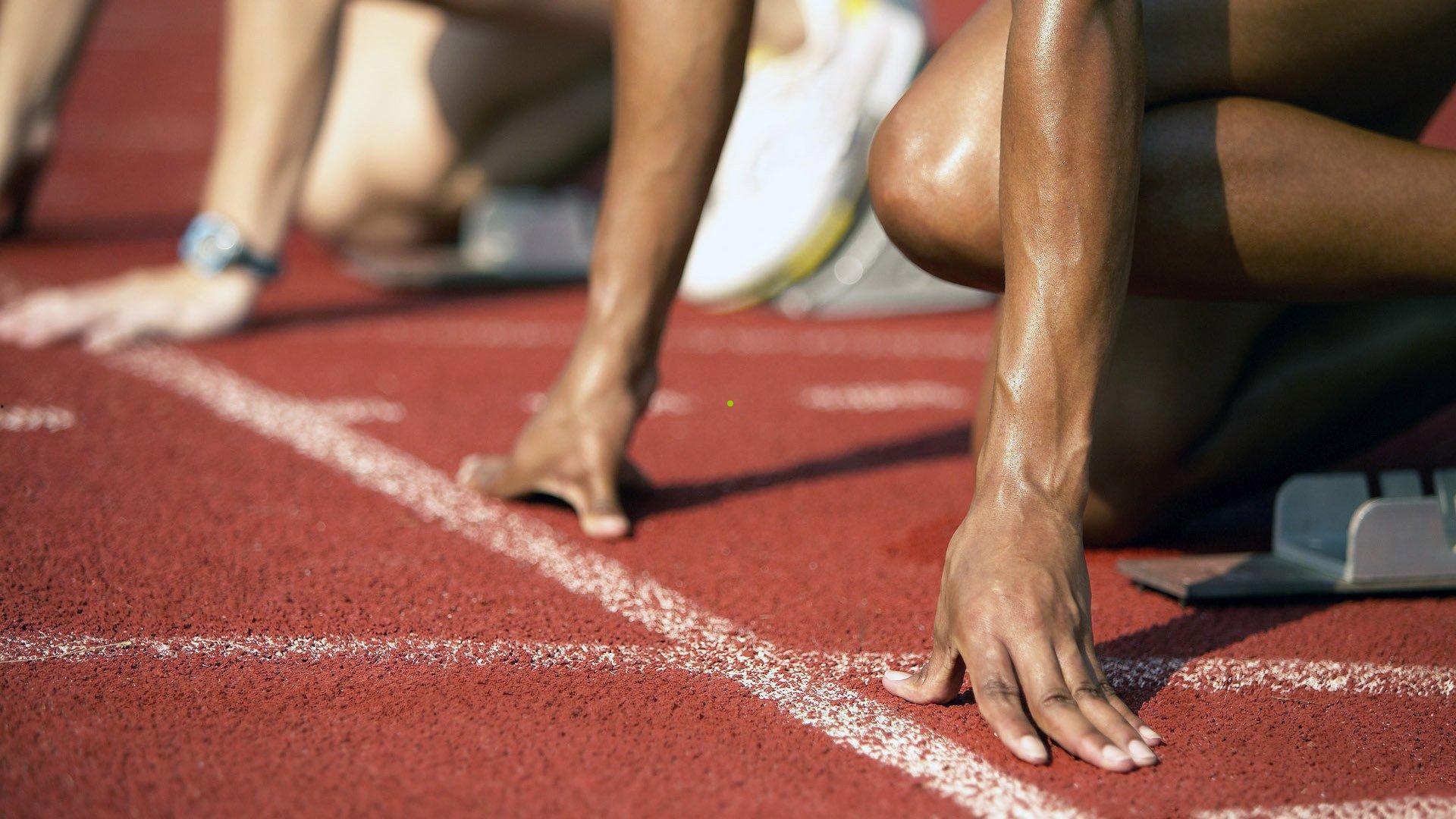 2022年LPL选手合约动态，Uzi复出舞台仅锁定一年引热议