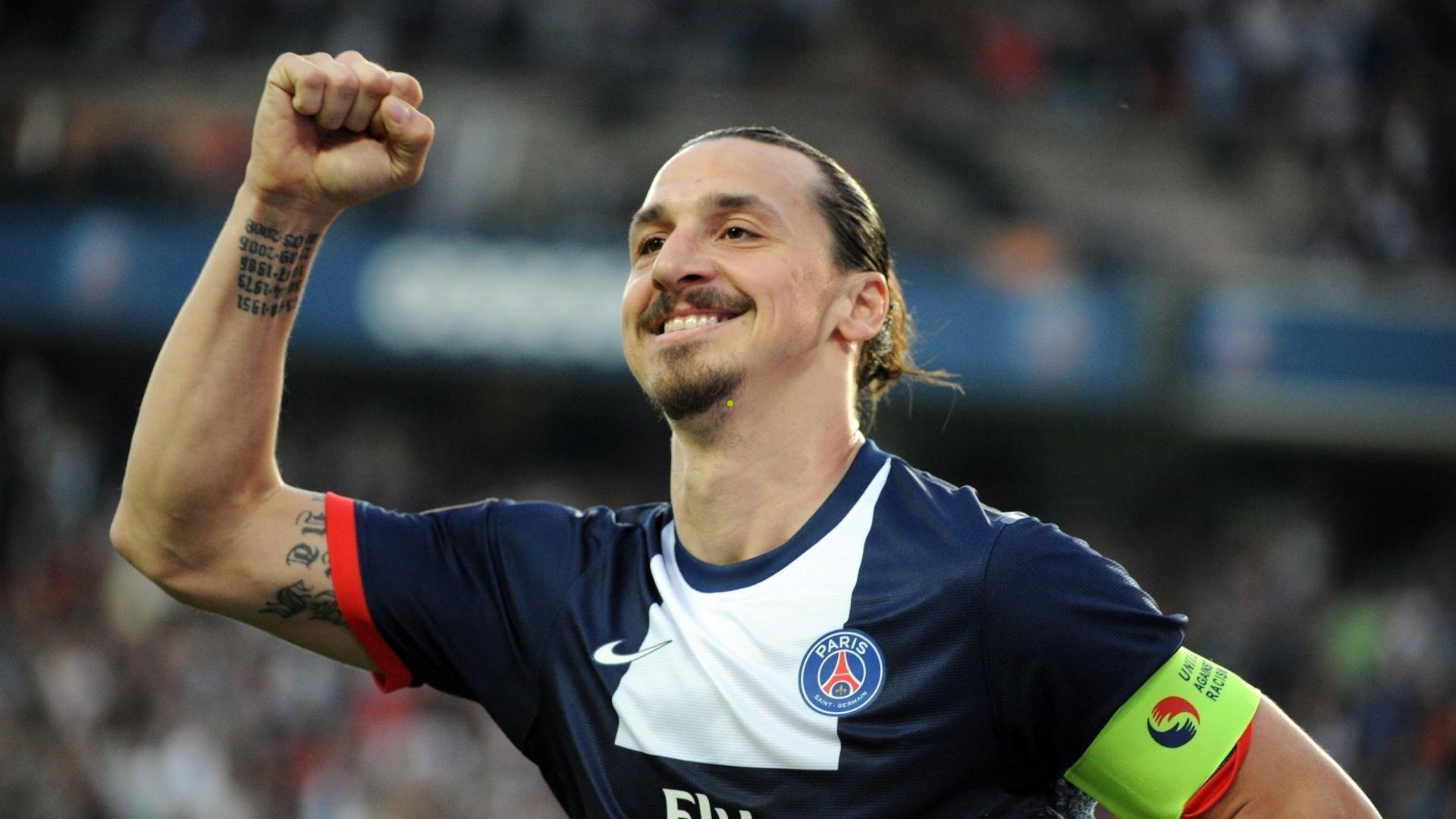 海星体育官网|安东尼赛季5球2助仍无缘安帅法眼，安切洛蒂征召名单未见其名